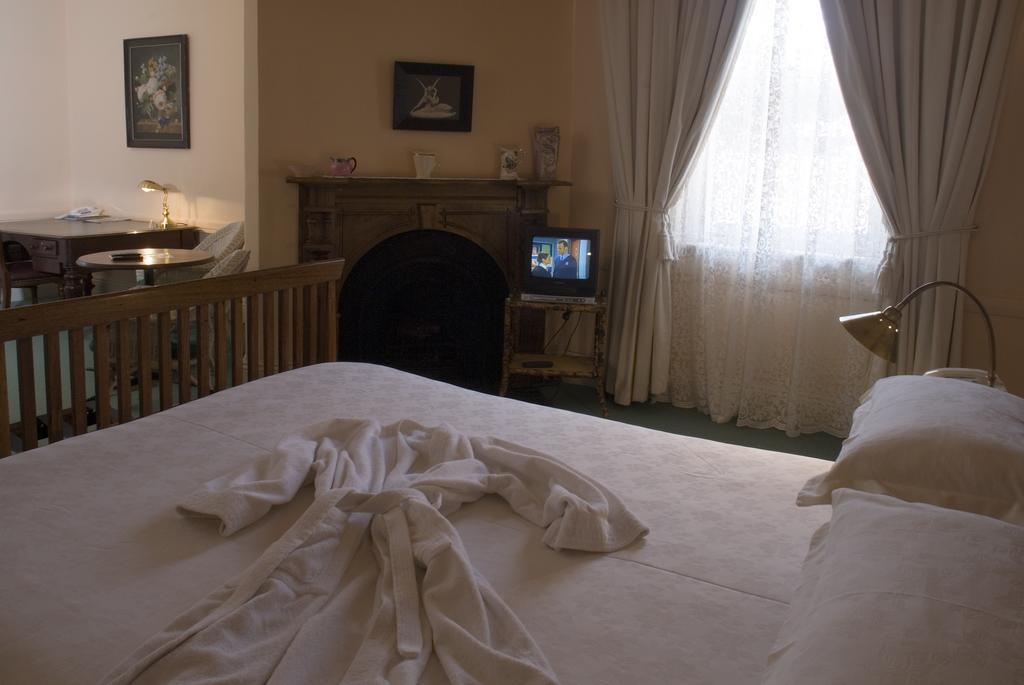 Imperial Fine Accommodation Broken Hill Δωμάτιο φωτογραφία